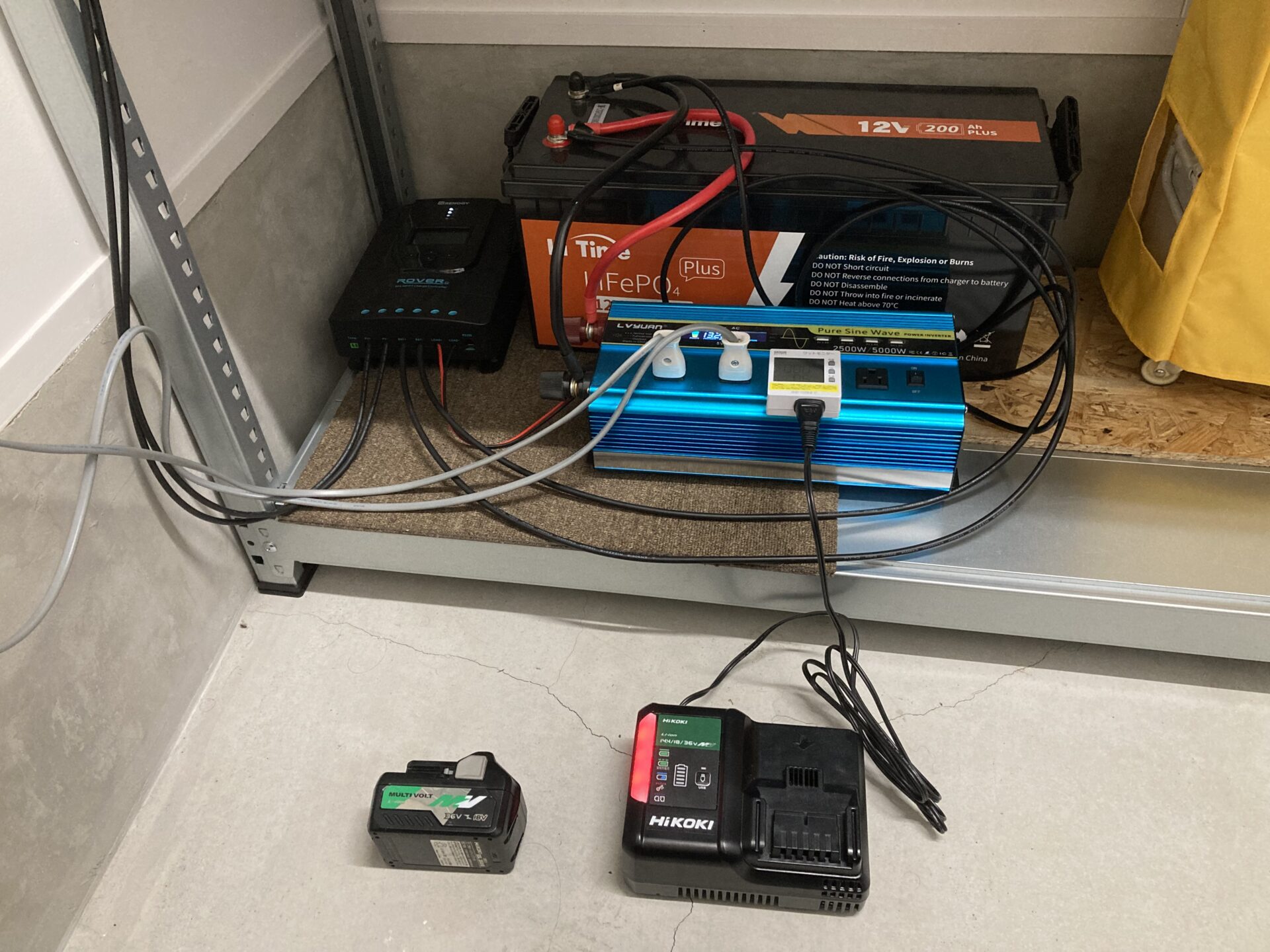 12V太陽光発電システム