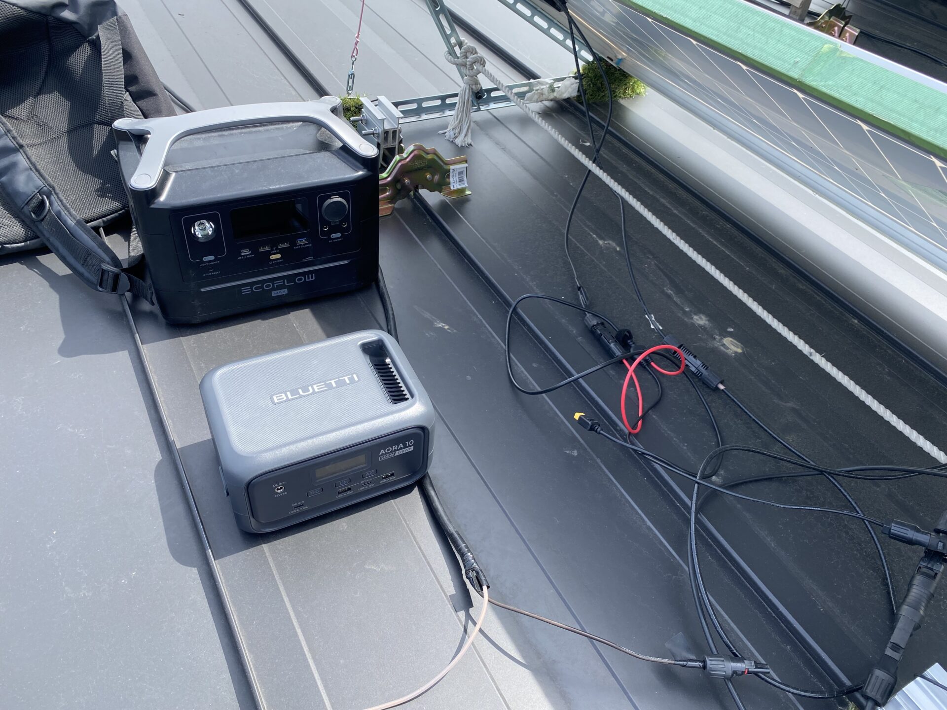 ソーラーパネルとポータブル電源を直接接続