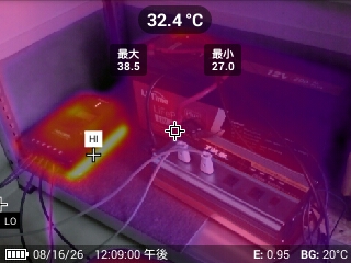 機器の発熱確認